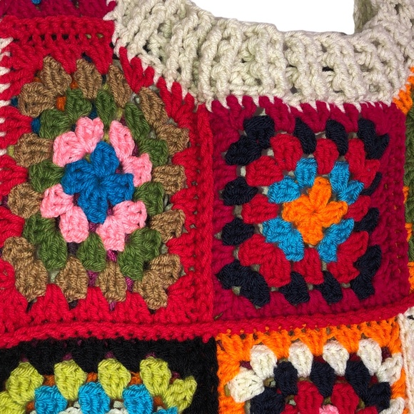 Multicolor Patchwork Oversized Chunky Crochet Pullover Sweater Vest - Picture 12 of 15